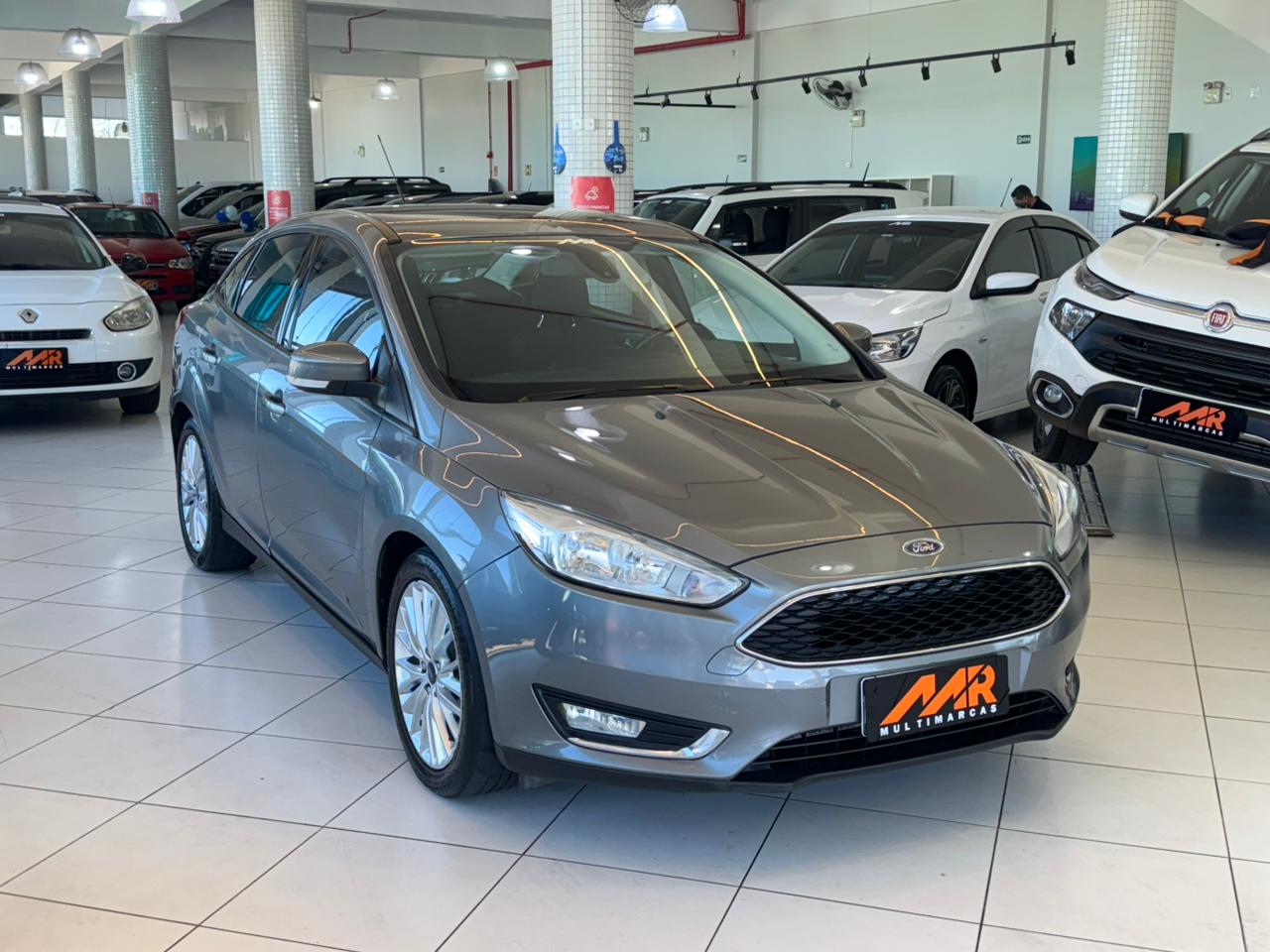 FORD FOCUS SE AT 2.0SC