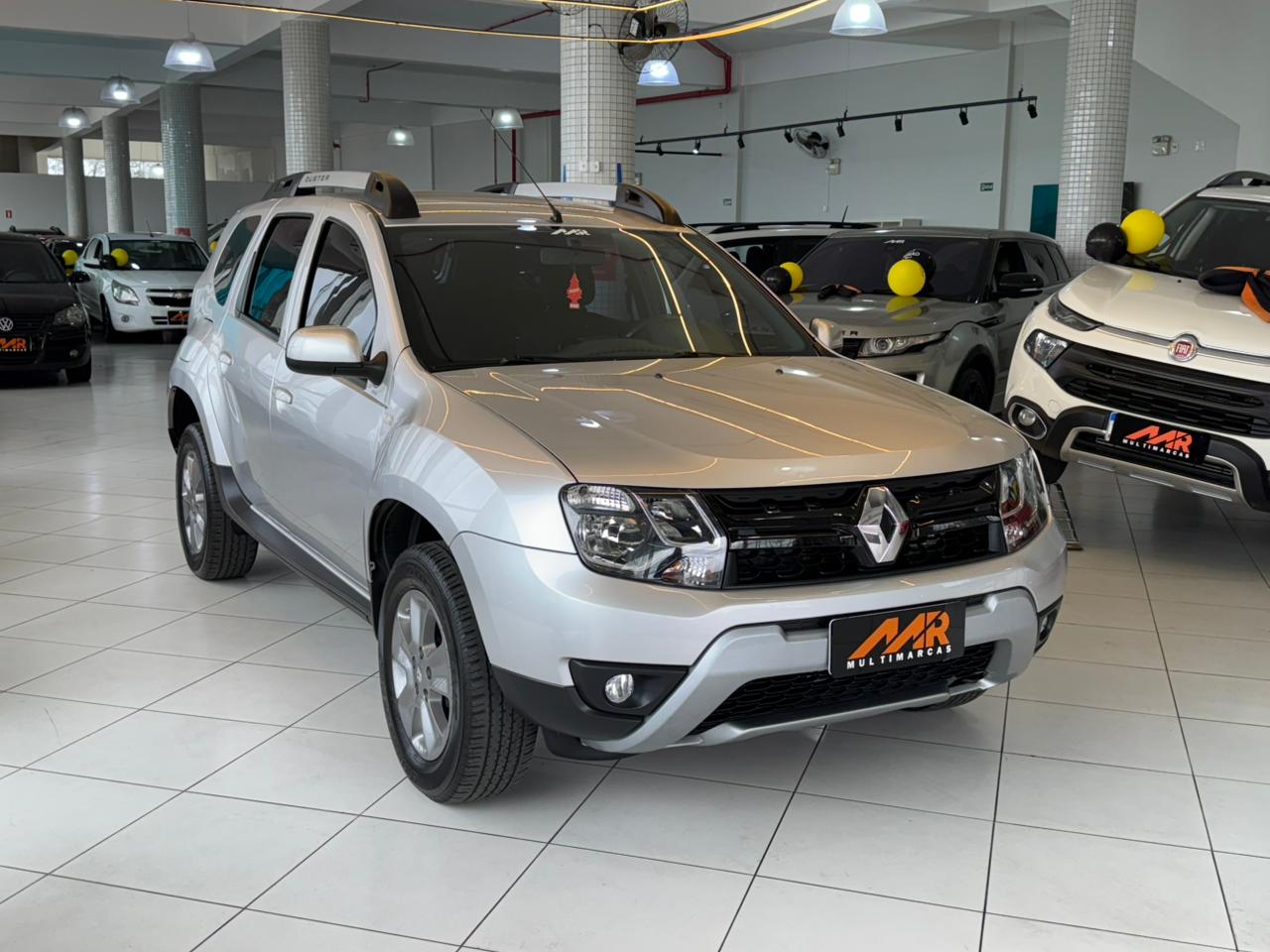 RENAULT DUSTER 16 D CVT